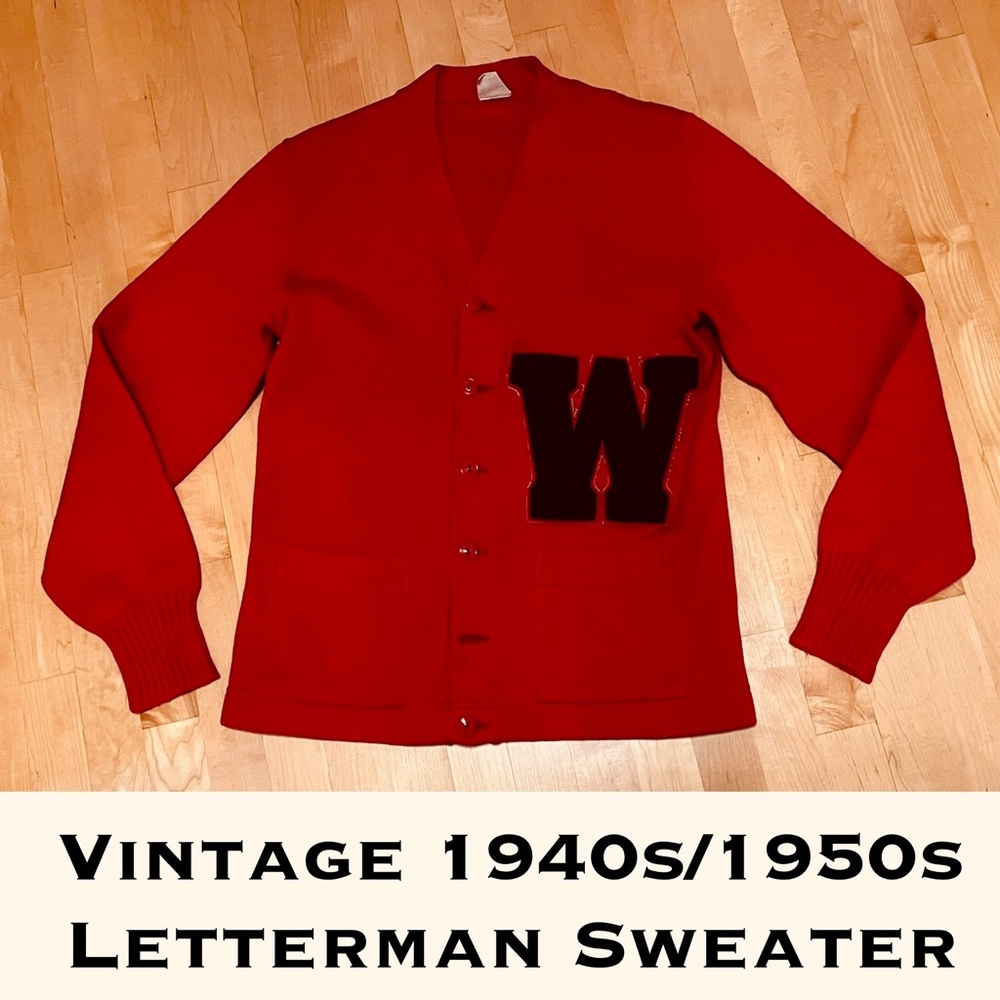 Chenille "W" Patch Varsity Letterman Red Wool Cardigan Sweater Vintage 40s/50s